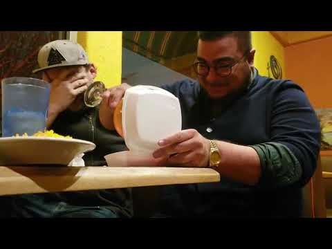 U restoranu nije dobio čašu za van pa je učinio nešto zbog čega su njegovi prijatelji plakali od smijeha