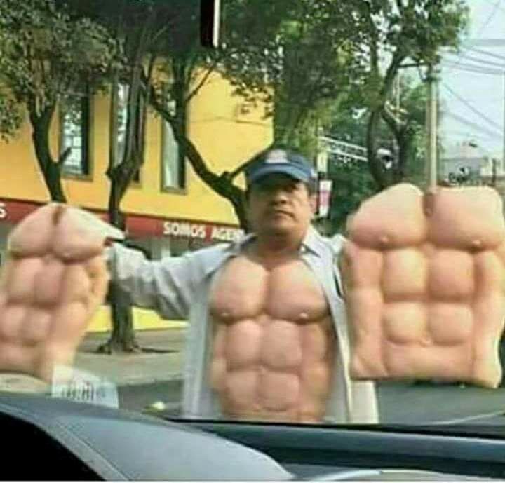 Ulični prodavač vozačima je nudio nešto što nijedan muškarac ne može odbiti