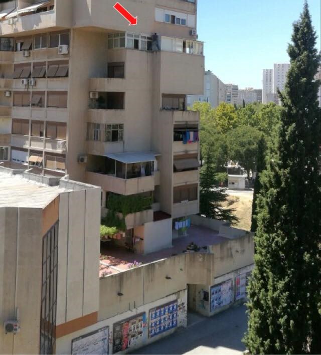 Ova fotografija iz Splita je odgovor na pitanje "Zbog čega žene žive dulje od muškaraca?"