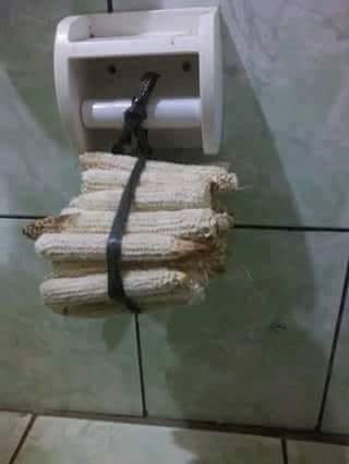 ŠOK U ČUČAVCU U javnom WC-u je nestalo papira, netko je problem riješio na staromodan način