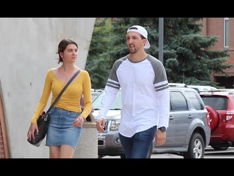 Lik se približavao ljudima i hodao kraj njih, evo kako su reagirali na njegovo čudno ponašanje