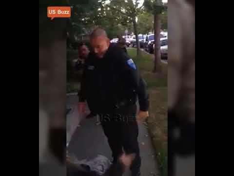 Svijet je zgrozila snimka američkog policajca koji je uperio pištolj prema hendikepiranom liku u kolicima