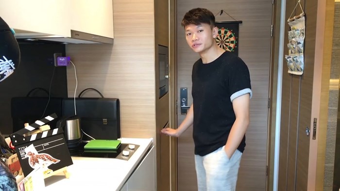 "KAO MAČKA U KUTIJI" Mladić iz Hong Konga pokazao je kako živi u svom mikro stanu