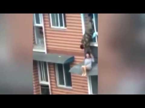 VIDEO Žena se htjela ubiti pa je vatrogasac morao učiniti nešto vrlo bolno kako bi joj spasio život