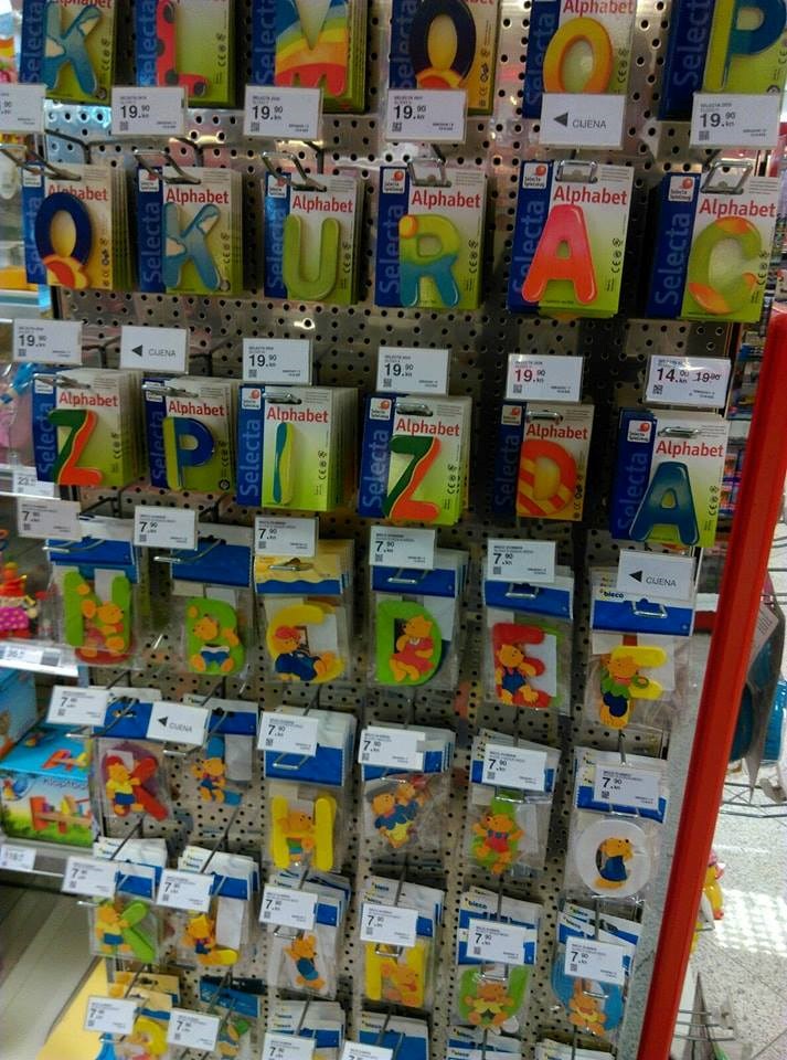 Nekome je bilo dosadno u dućanu pa je ostavio dvije proste poruke kupcima