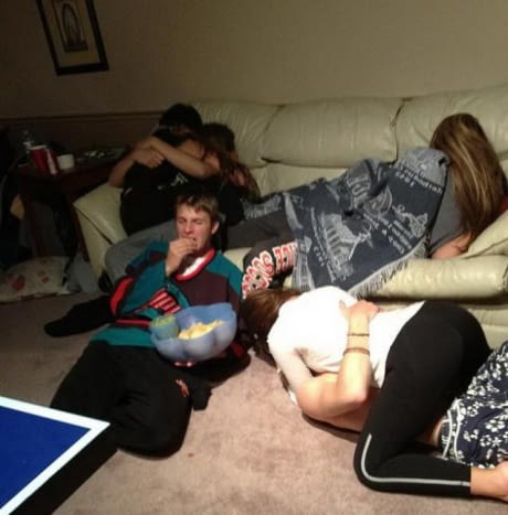 Ovaj dečko defintivno proživljava najgori dan svoga života 