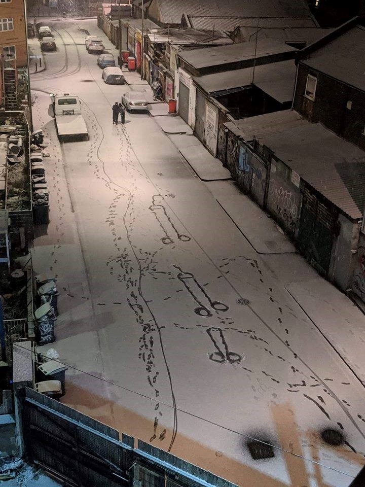 Nekada su djeca radila anđele u snijegu, a danas to izgleda ovako