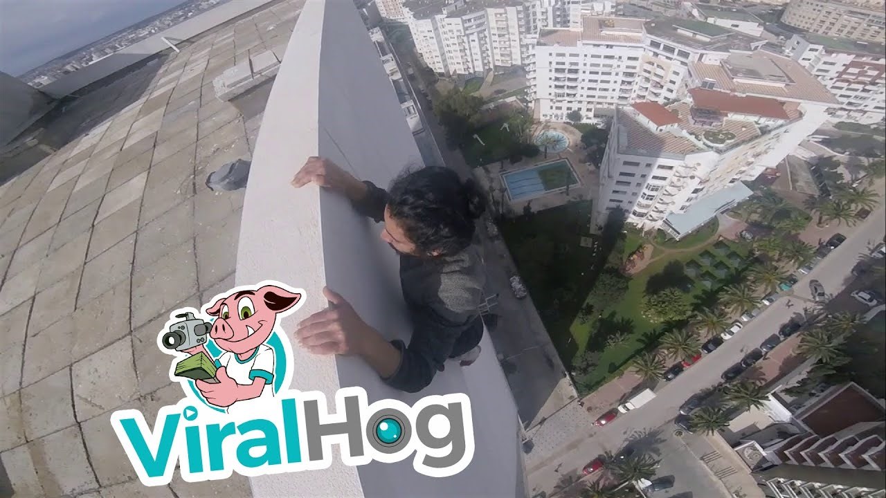 Izvodio je vratolomije na rubu zgrade koje je bolje ne gledati ako se bojite visine