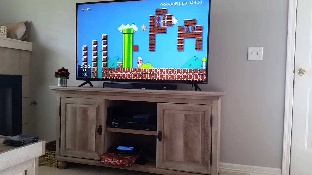 Zaprosio je djevojku na jako čudan način. Pogledajte kako je reagirala! 