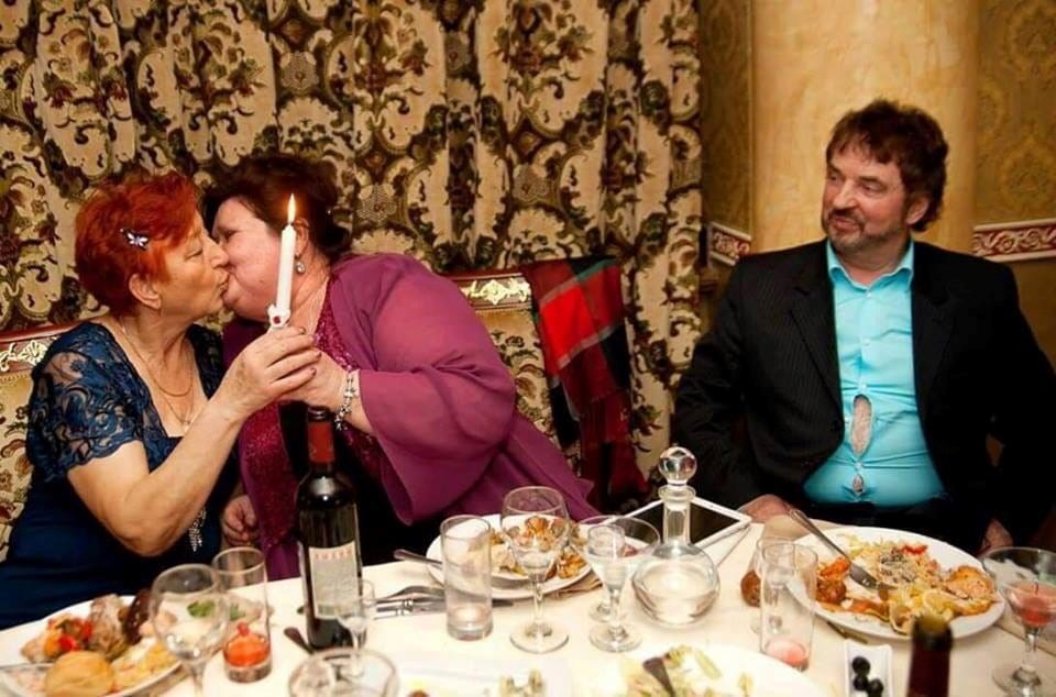 Što duže gledate ovu fotografiju, bit će vam sve smješnija i čudnija 