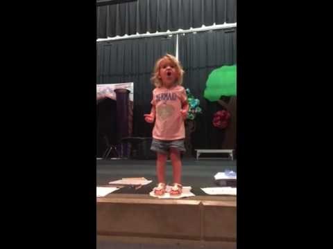 Dječja pjesmica u izvedbi ove klinke začudila je cijeli svijet 