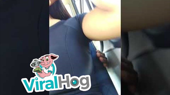 Perverznjak u busu htio dodirnuti djevojku, ona sve snimila kamerom