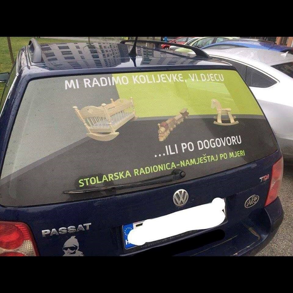 Ova stolarska radionica ima urnebesnu reklamu koju ćete teško zaboraviti