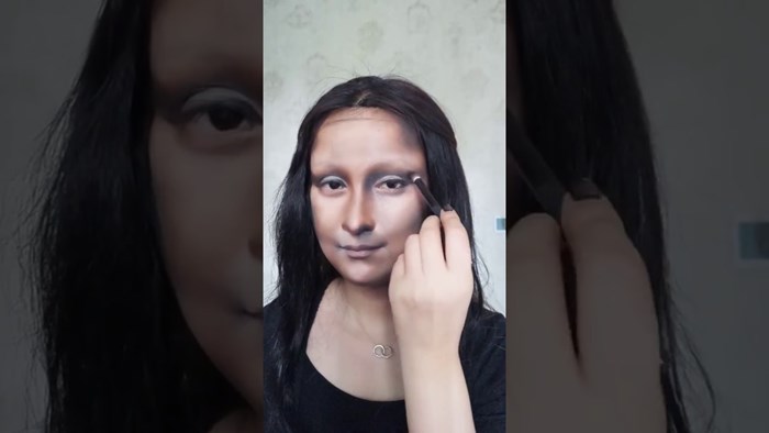 Netko je izazvao blogericu da se transformira u Mona Lisu, no nije se nadao ovakvom ishodu
