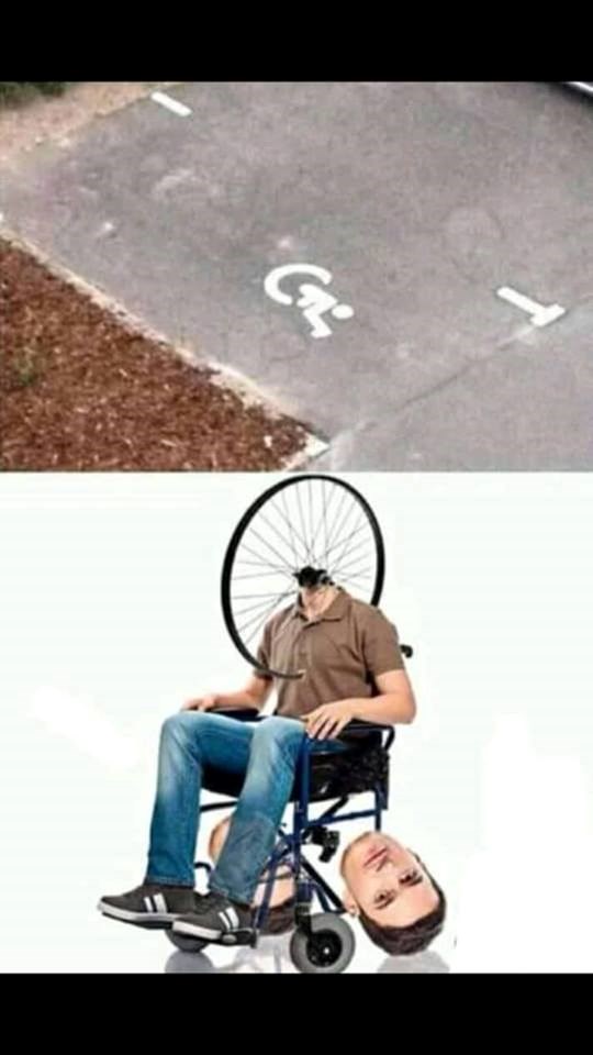 Nacrtali su krivo znak za invalidsko parkirno mjesto pa je netko "ispravio" stvar 