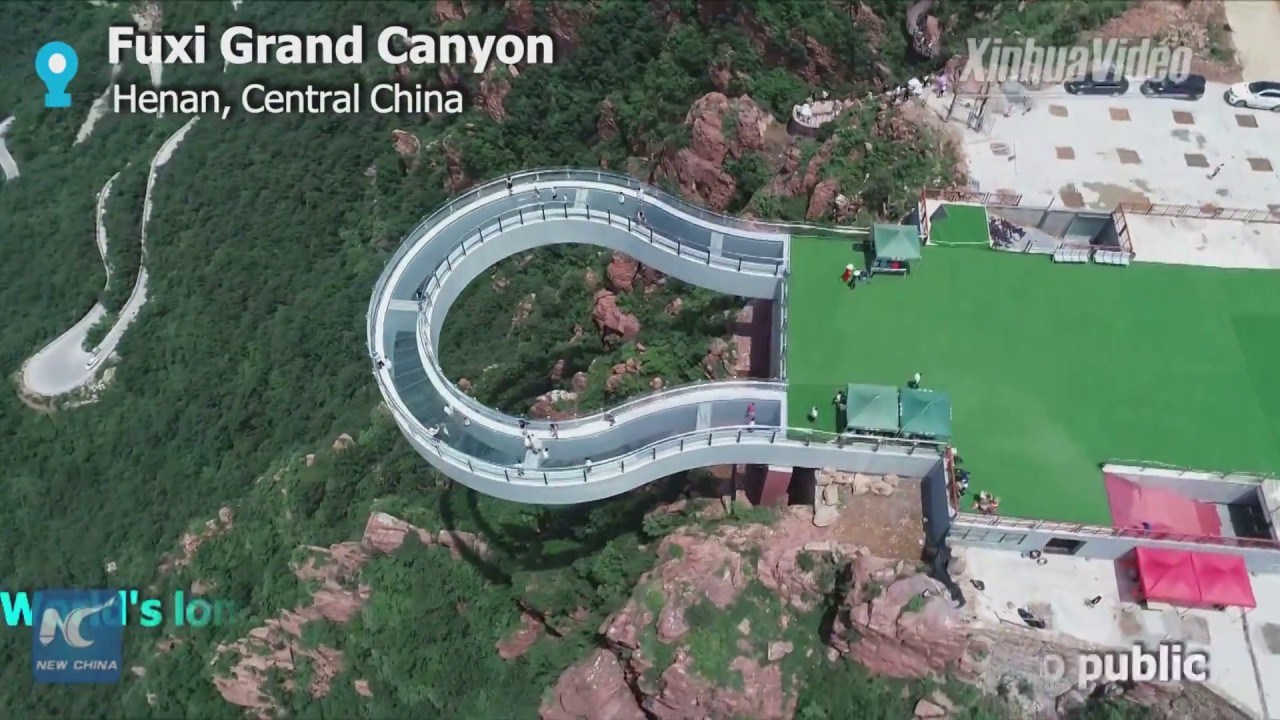 Staklena potkova, most kojim se samo najhrabriji usude prošetati 