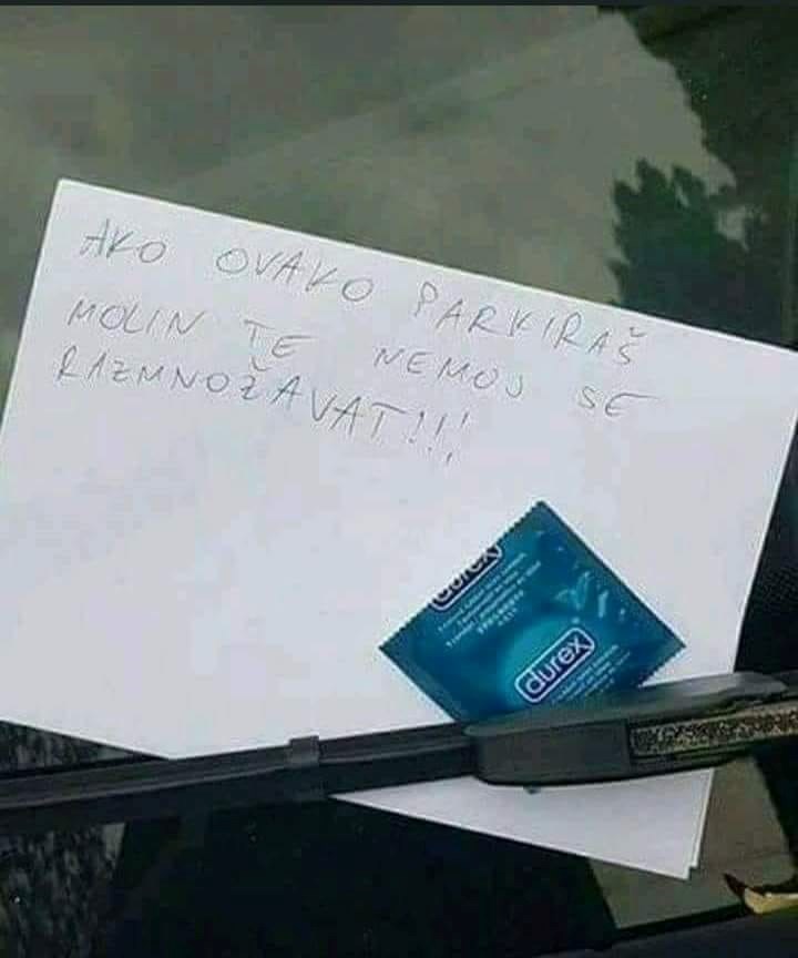 Nepropisno parkirao pa dobio smiješnu poruku i još smješniji "poklon"