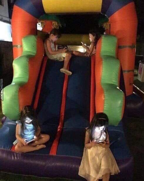 DANAŠNJA MLADEŽ Ovako se zabavljaju nove generacije