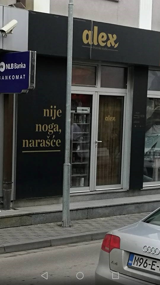 Ovaj frizerski salon ima genijalan slogan zbog kojeg će svatko pristati na novu frizuru
