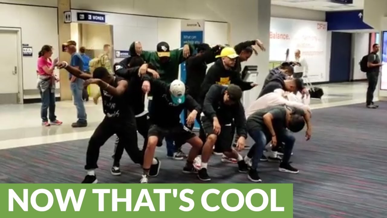 Let im je kasnio šest sati pa su odlučili napraviti nešto genijalno kako bi oraspoložili putnike