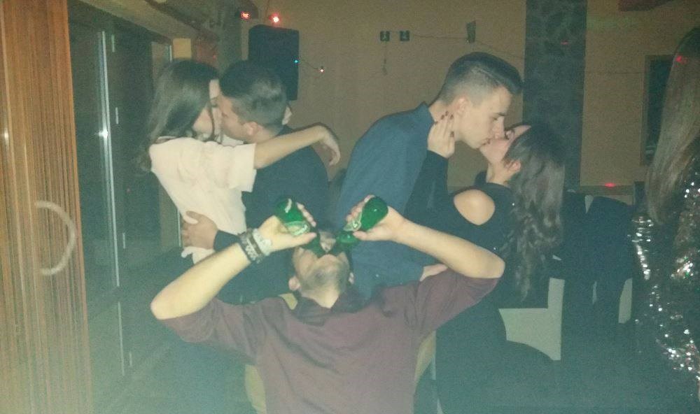 Dok se jedni ljube, drugima je ipak nešto drugo na pameti!