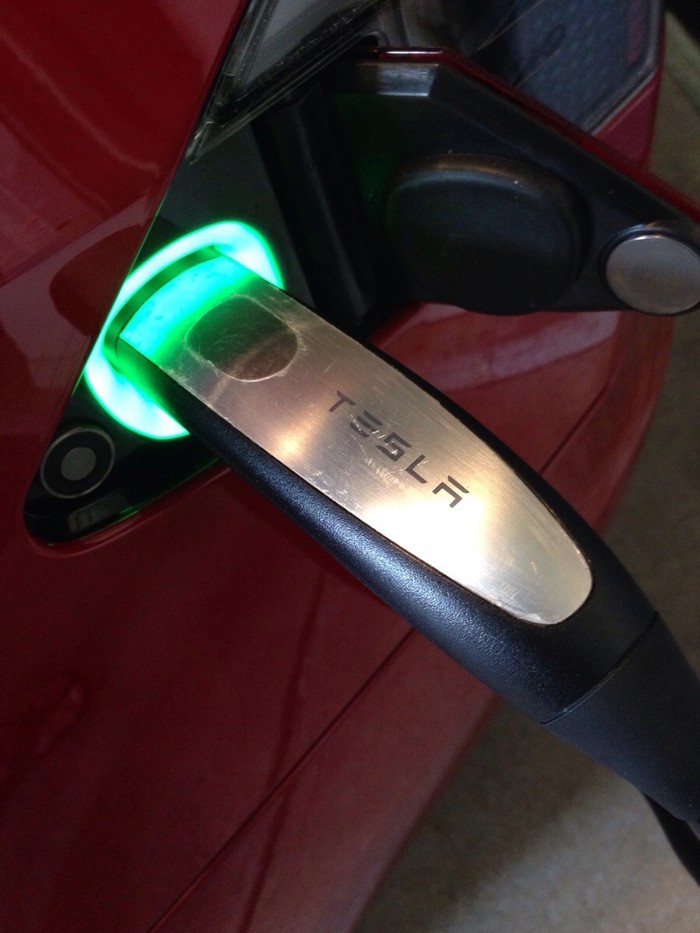 kak se pune auti budućnost, ovo je Tesla