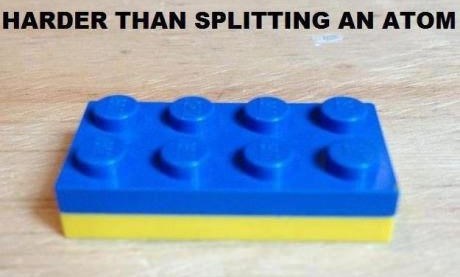 Klinci znaju kakve su ovo muke, najlakše ide - zubima