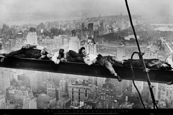 Idealno mjesto za odmor - na gredi iznad velegrada