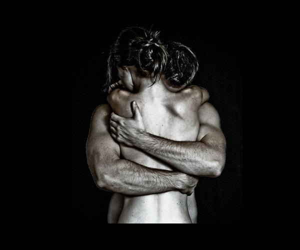 Zagrljaj voljene osobe - lijek za sve boli