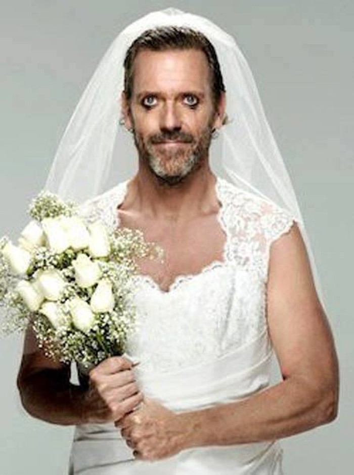 Neponovljivi Hugh Laurie kao mladenka
