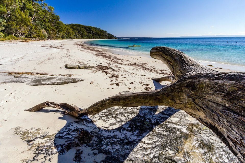 Pijesak, tirkizno more i osama... sanjarenje o ljetu...