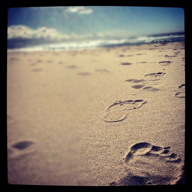 Otisci stopala u pijesku...