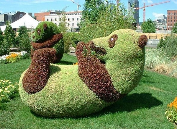 Od grmlja napravili preslatke pande