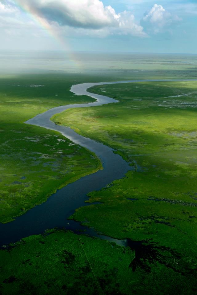 Duga nad idiličnim krajolikom: Rijeka Mary, Australija