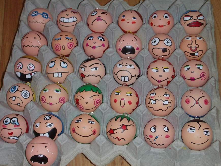 Pisanice sa stotinu grimasa