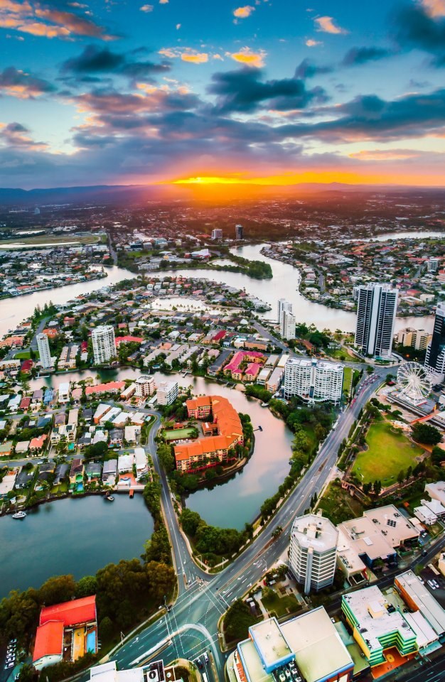 Sve prekrasne boje "rajskog" surferskog grada