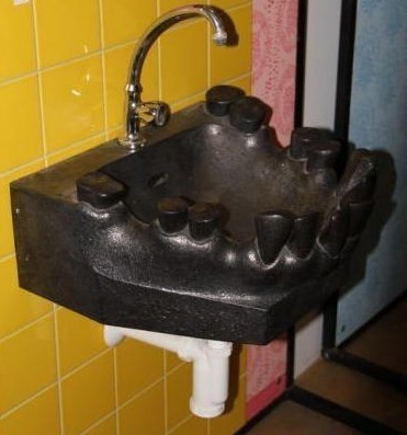 Motivacijski lavabo - ne budeš li prao zube, ovo te čeka