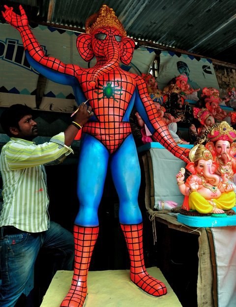 Indijci se malo zanijeli - ovako izgleda Spiderman?