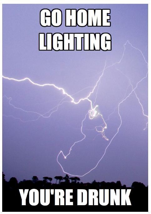 Pijana munja napravila party na nebu