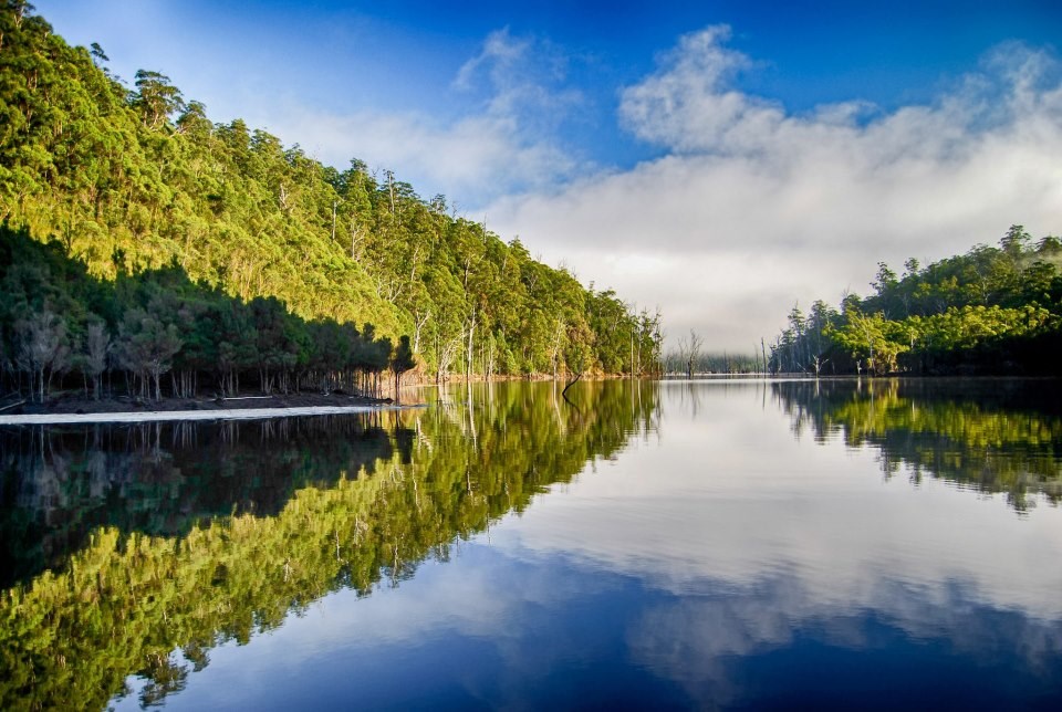 Savršena igra svjetla, sjene i refleksije