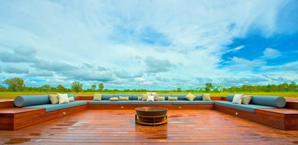 Terasa kakvu bi svatko poželio ispred kuće