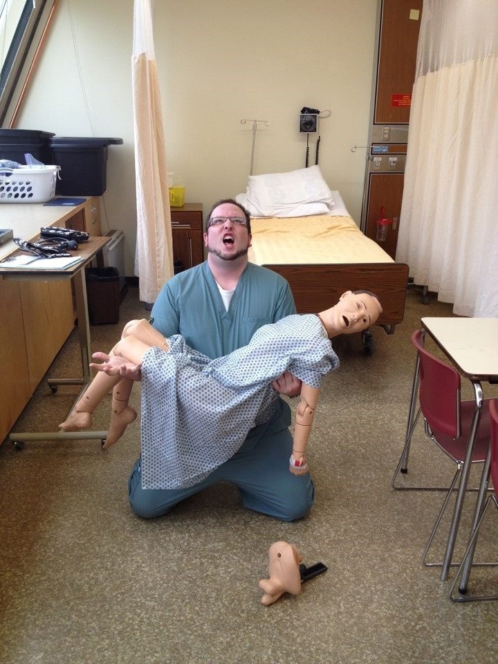 Doktore, pacijent ti ima višak dijelova?