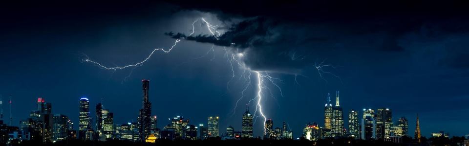 Igra munji nad velegradom