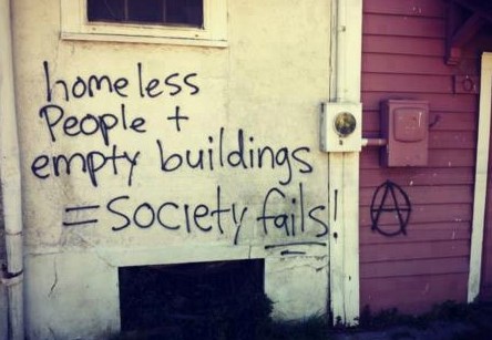 Društvo je u banani: Sve puno beskućnika i napuštenih zgrada