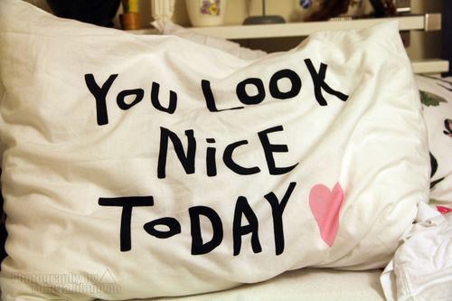 Jastuk na kojem bi se trebali buditi svakog jutra :)