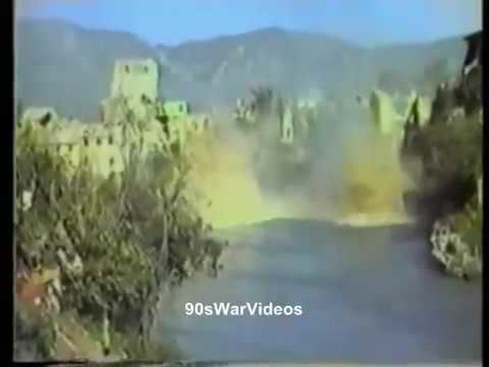 *Rusenje Starog mosta u Mostaru (09.11.'93)*