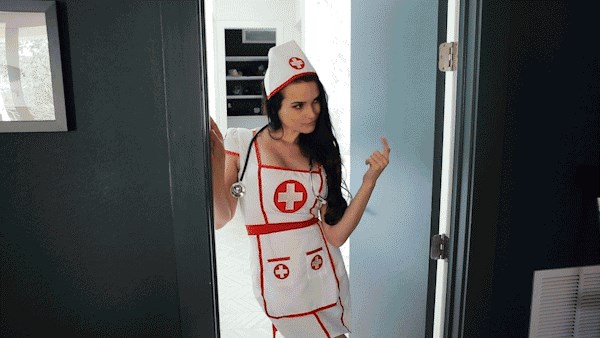 what-if-niece-waidhofer-was-your-nurse-27-photos-23.gif
