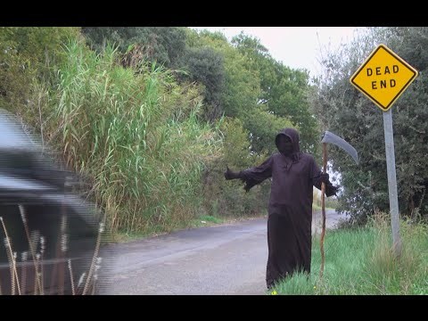 Grim Reaper - Scare Prank (Rémi Gaillard)