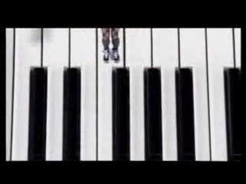 Bizz Nizz - Don't Miss The Partyline