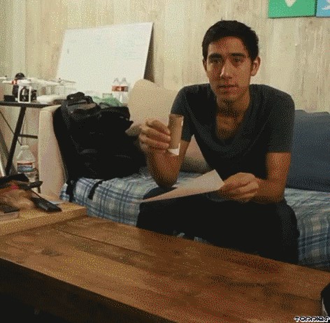 ono kad ti hitno treba wc papir.gif